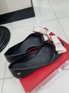 (Category: ) located in . Submitted by tinagar (Listing ID 1294913625, Image 1). Description: .
