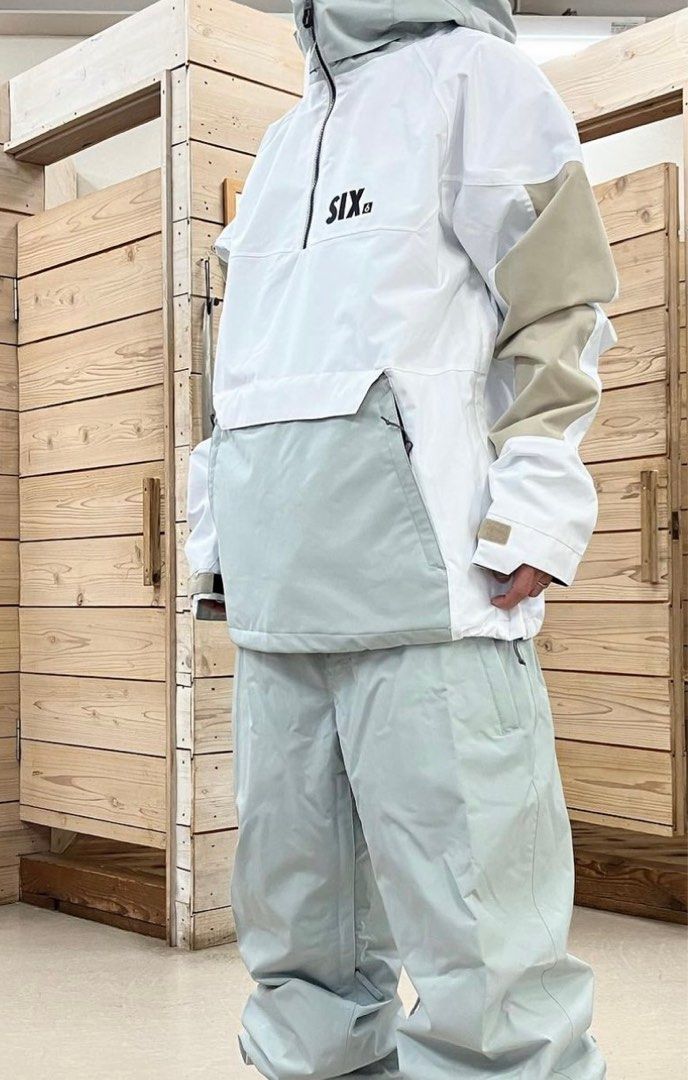 686 SIX ICEBERG SHELL ANORAK (limited edition) for snowboard / ski  