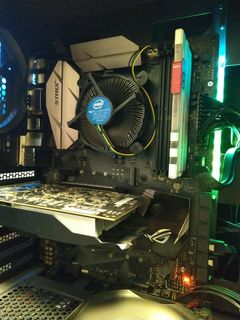 Computer Main Unit439768570208593920