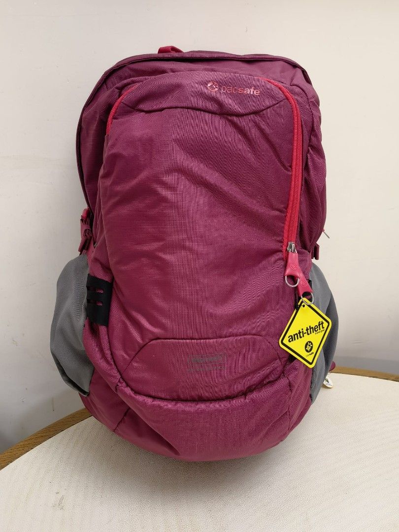 Pacsafe Venturesafe G2 25L Anti Theft Backpack Carousell
