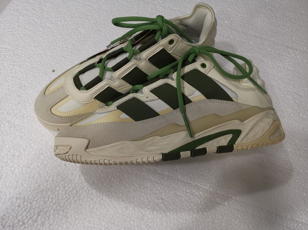 Adidas Shoes Green US Size 9 UK Size 8.5 100 BRAND NEW GENUINE ADIDAS SHOES