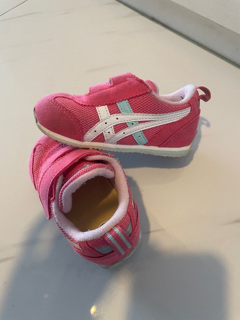 Asics baby shoes