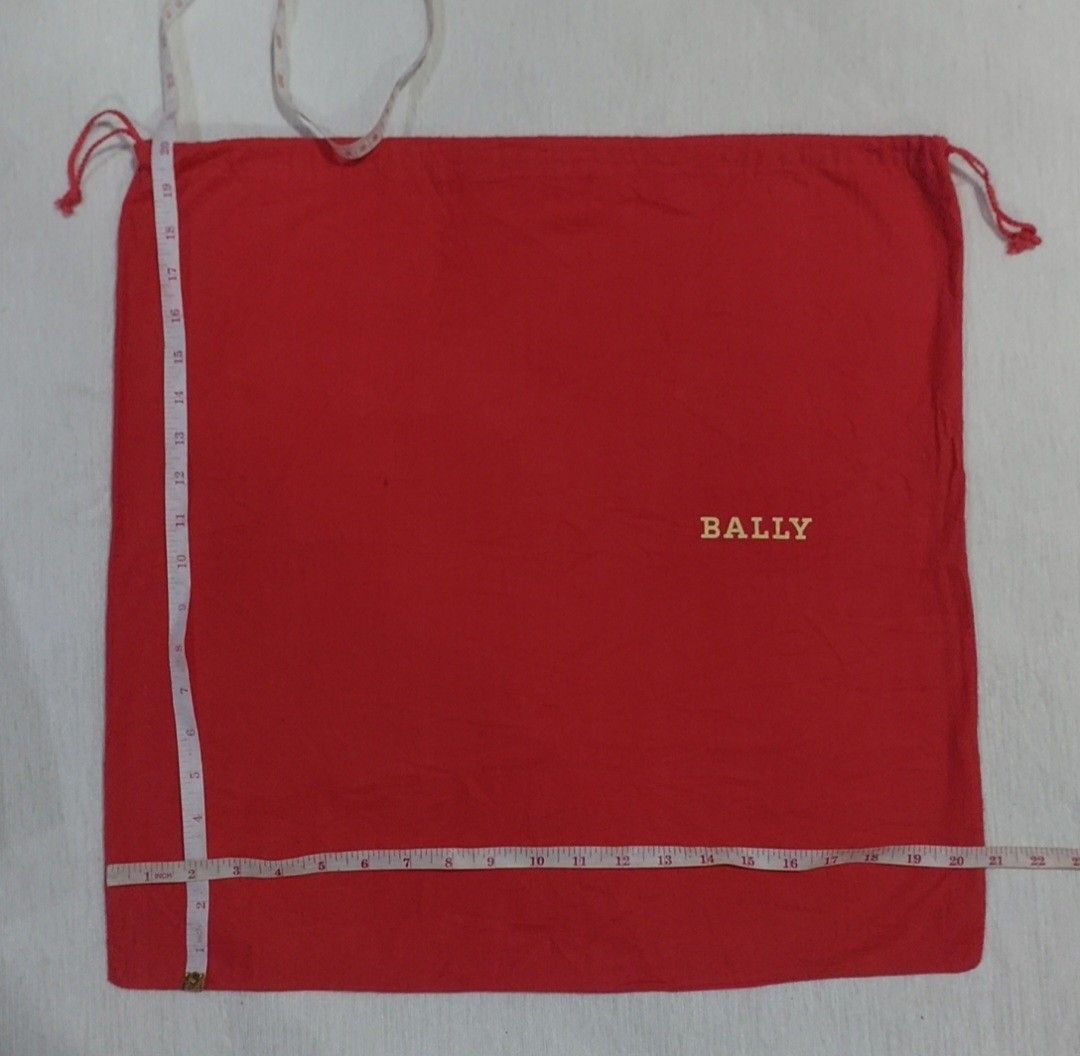 Authentic Bally dust bag 20x20.5 inches (Category: Luxury Bags & Wallets) located in Manila. Submitted by jfluxury.co (Listing ID 1295167097, Image 3). Description: excellent condition no flaws bought in Japan 🇯🇵 💯% Authentic. 😊 Money back guarantee. 😊 Clean and ready to use na po.