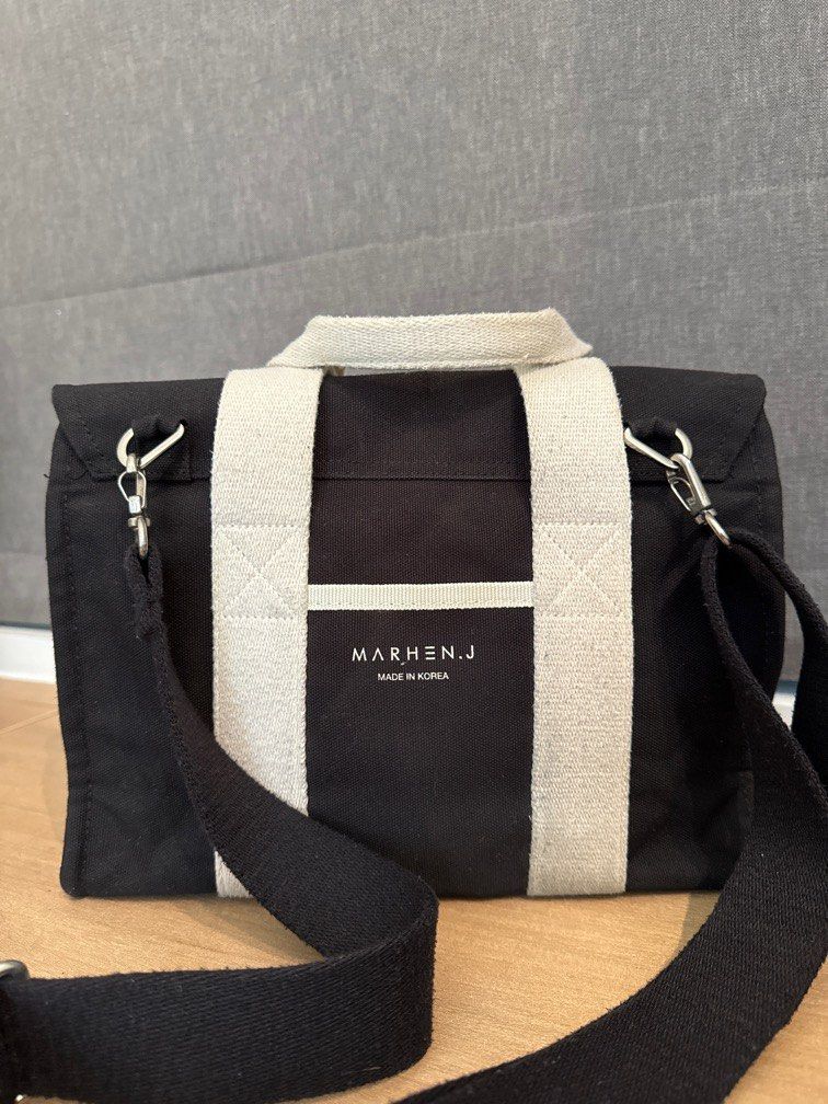 Authentic MARHEN.J ROY Made in Korea Canvas Bag in Black Women s Fashion Bags Wallets Cross body Bags on Carousell