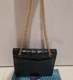 (Category: ) located in . Submitted by beautyleen (Listing ID 1295113876, Image 1). Description: .