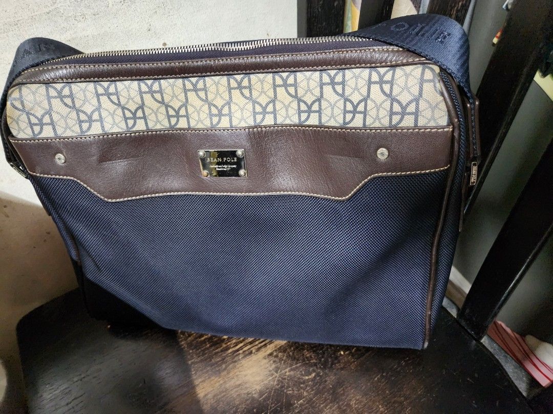 BEANPOLE MEDIUM BRIEFCASE LAPTOP nylon BAG with leather trimmings Men s Fashion Bags Briefcases on Carousell