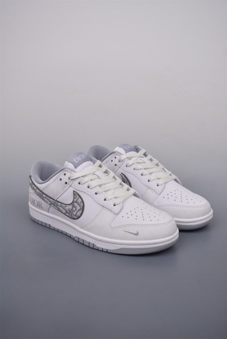Brand New Dior x Nike SB Dunk Low