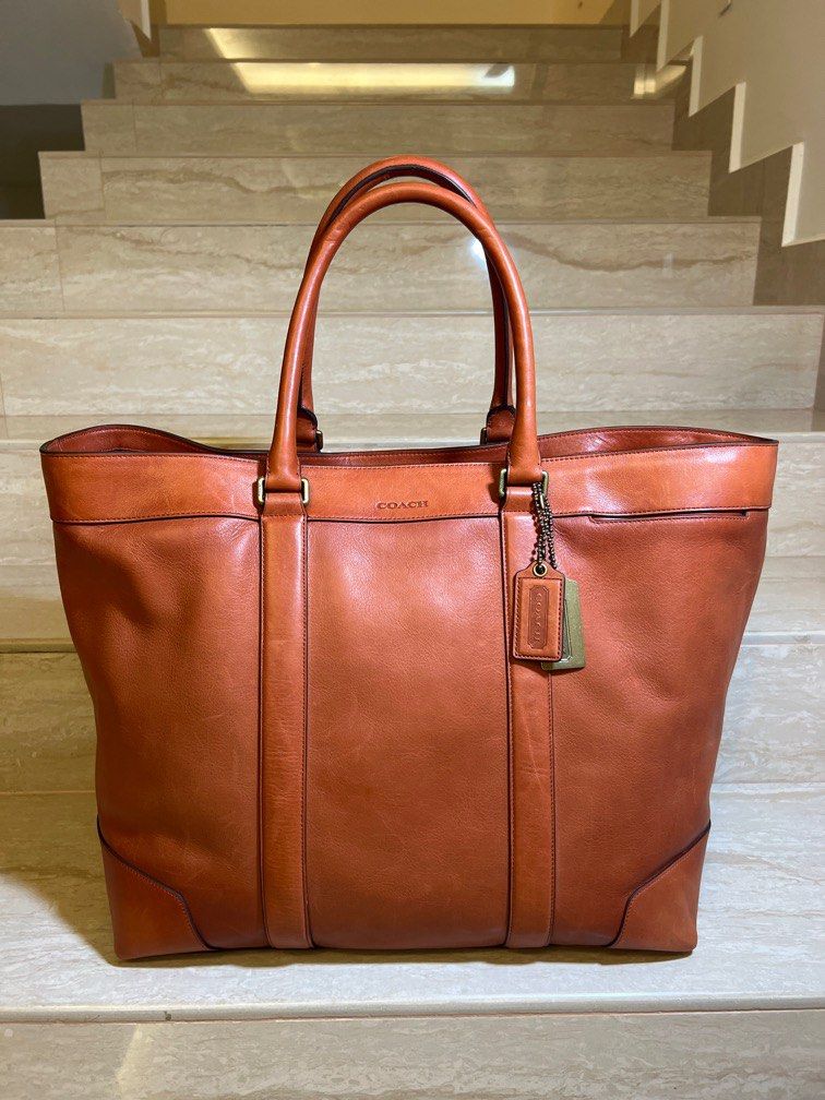 Coach bleecker weekend tote deals