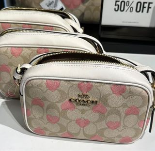 (Category: ) located in . Submitted by pshoppers. (Listing ID 1295110185, Image 1). Description: .