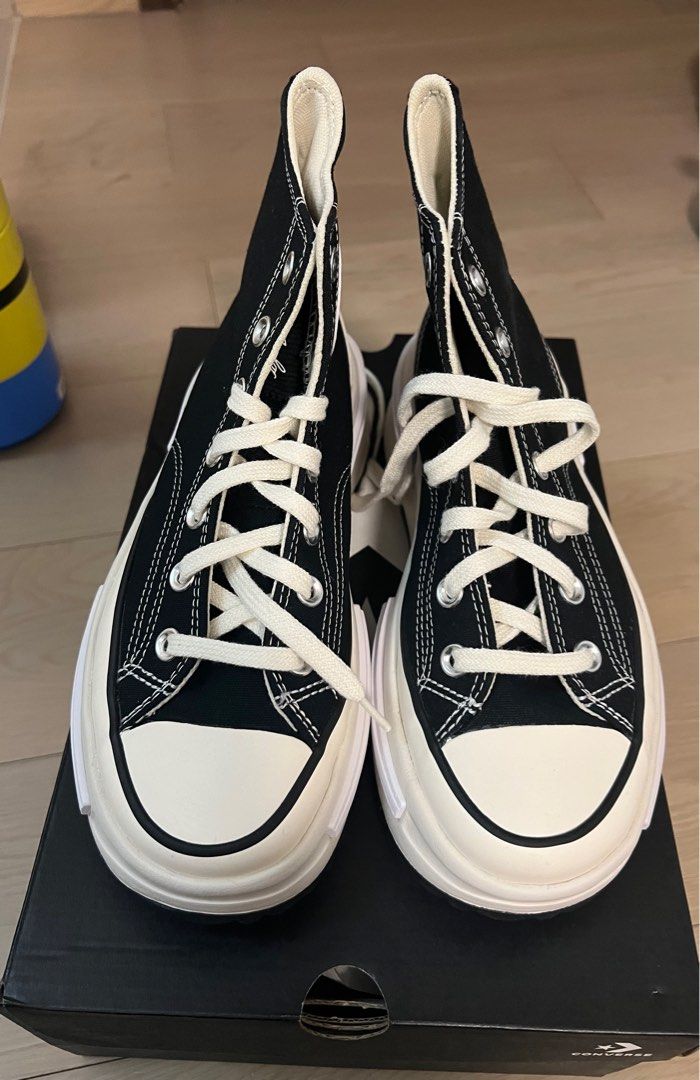 Converse （分類：波鞋）位於 Hong Kong。 由 bigbigg 提交（商品編號 1294953085，圖片 4）。簡介： 全新（買大咗平讓）。