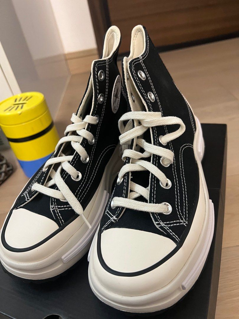 Converse （分類：波鞋）位於 Hong Kong。 由 bigbigg 提交（商品編號 1294953085，圖片 5）。簡介： 全新（買大咗平讓）。