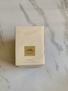 （分類：）位於 。 由 hkyanncherry 提交（商品編號 1295146989，圖片 1）。簡介： 。