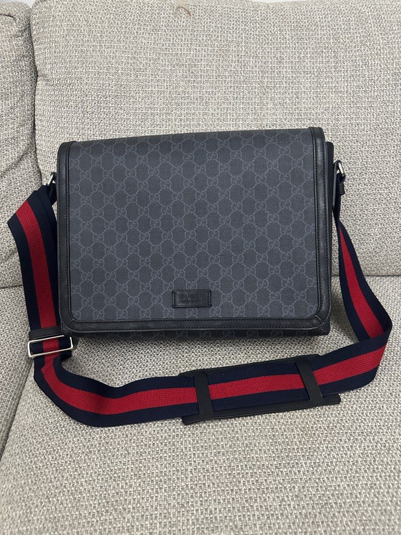 Gucci GG Messenger Bag