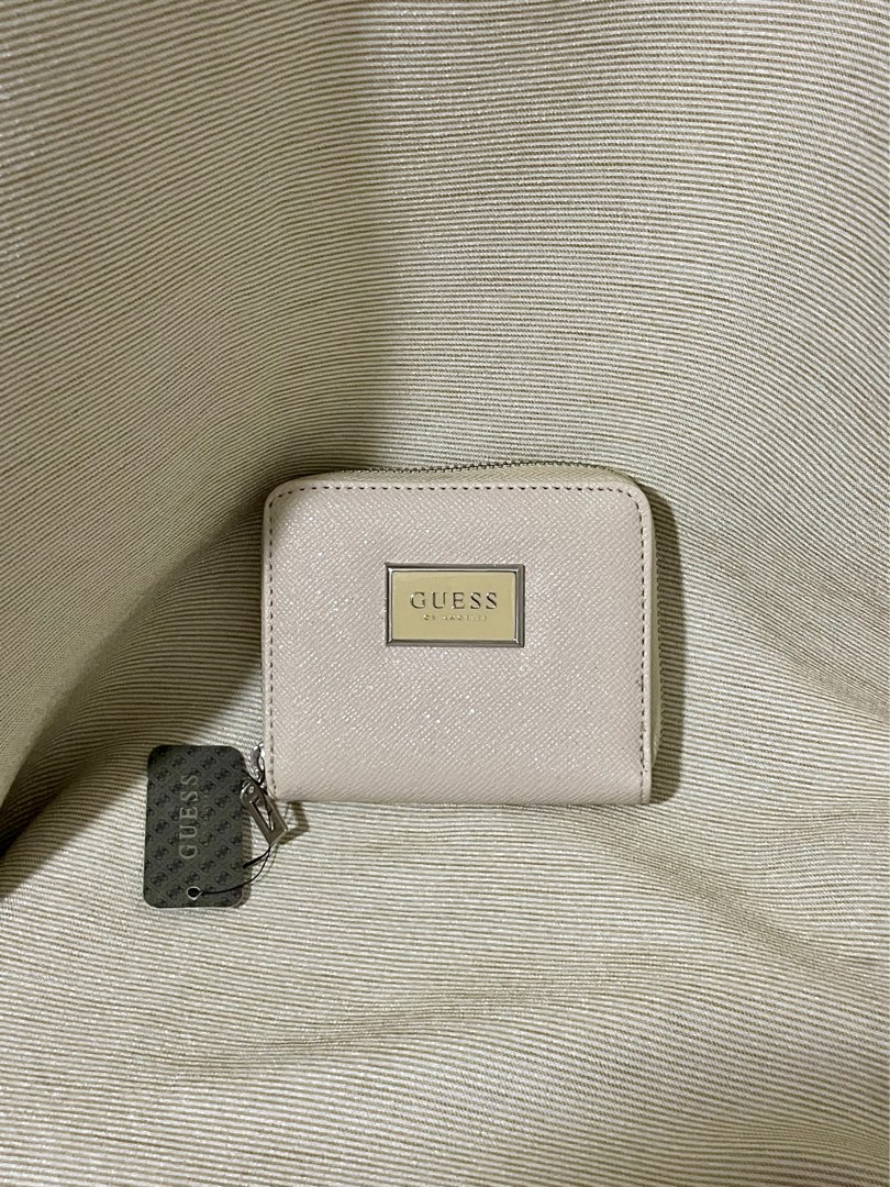 Guess wallet los angeles 2025