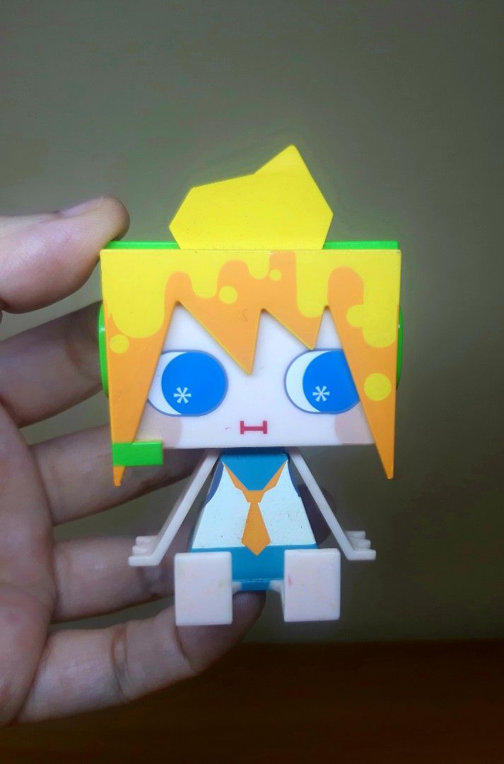 HATSUNE MIKU/VOCALOID KEYCHAINS AND MERCHS (Category: Character Goods) located in Cavite. Submitted by hakunamatatatoyandcollectibles (Listing ID 1295080873, Image 2). Description: sell per piece pm for more info.