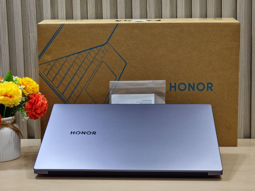HONOR BOD-WCX9 i5-11th Gen 8Gb Ram 512Gb SSD, FULL HD 1080 15 jnch ...