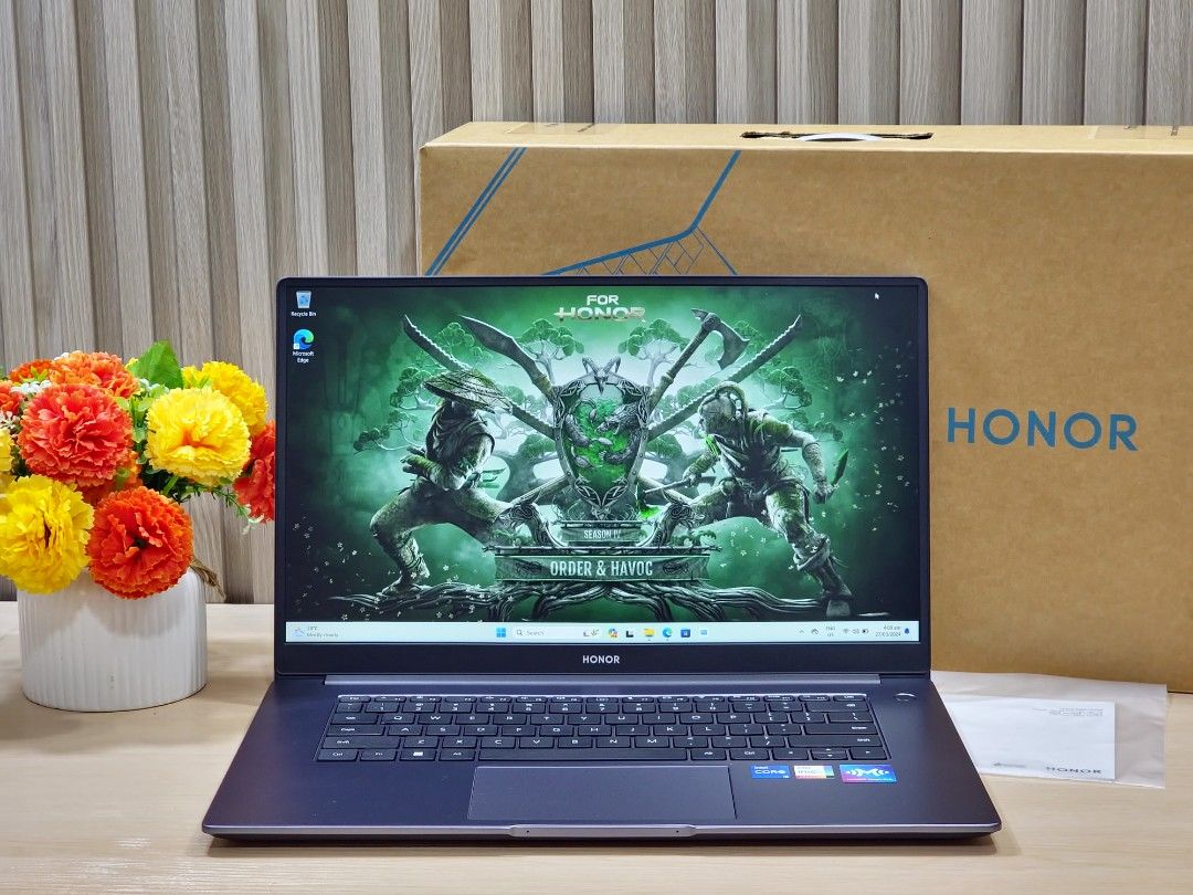 HONOR BOD-WCX9 i5-11th Gen 8Gb Ram 512Gb SSD, FULL HD 1080 15 jnch ...