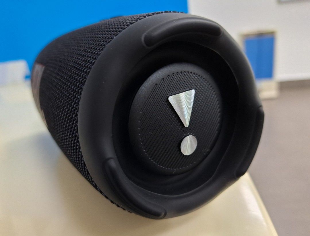 100% Authentic JBL speaker Charge 5442985667353661443