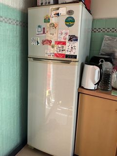 (Category: ) located in . Submitted by prawnrice95 (Listing ID 1295008255, Image 1). Description: .