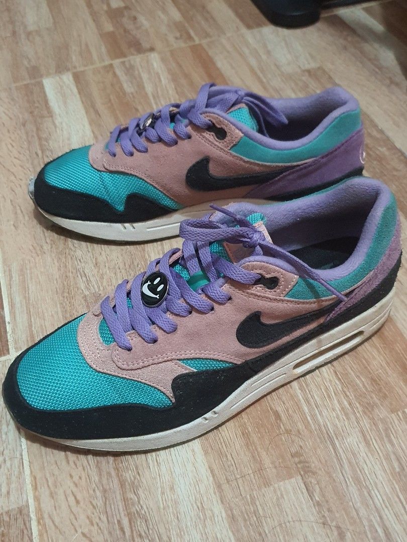 Am1 have a nike day shop