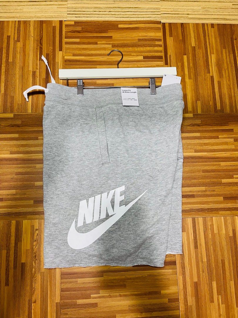 Grey nike alumni shorts store