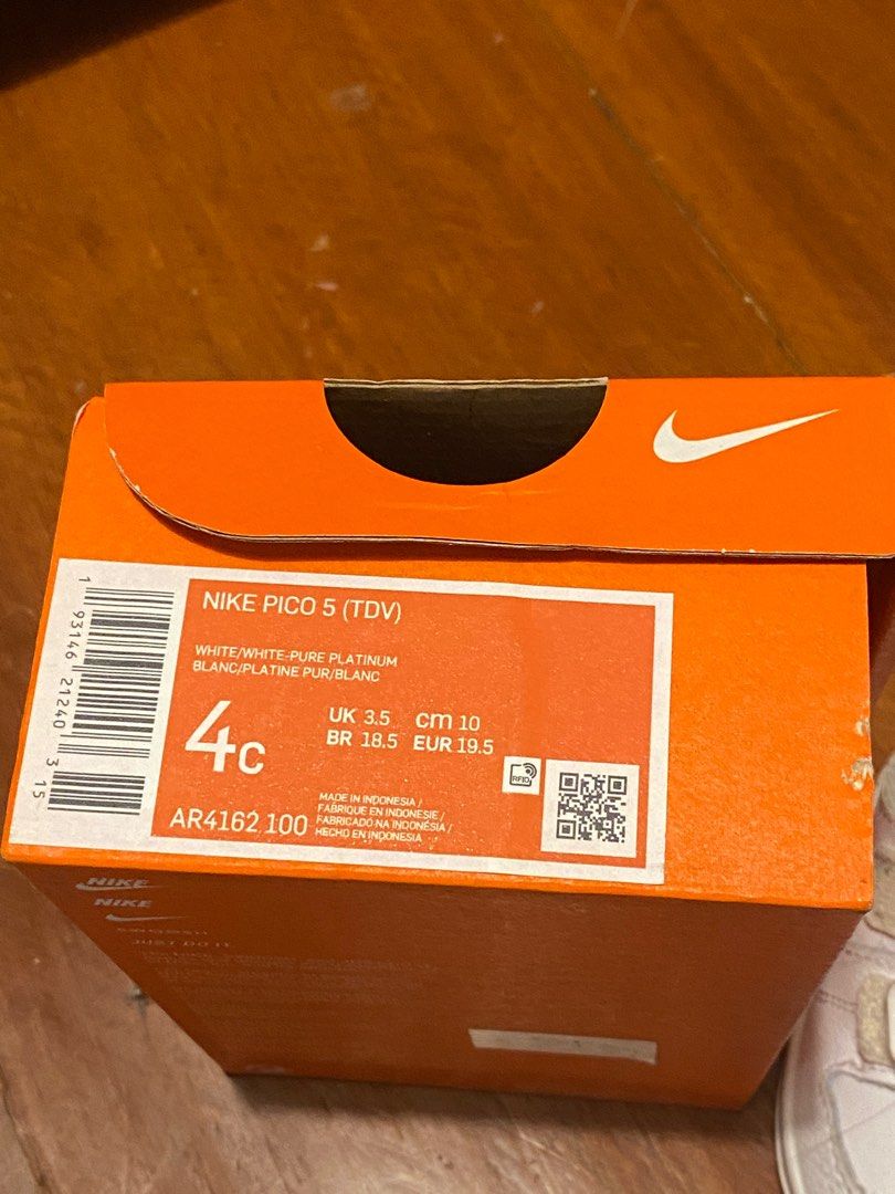 Nike Pico 5 (TDV) (Category: Babies & Kids Fashion) located in Quezon City. Submitted by andreazee (Listing ID 1295019759, Image 3). Description: My baby worn around 12-18 months Used during his first steps. Needs washing. Slightly nego.