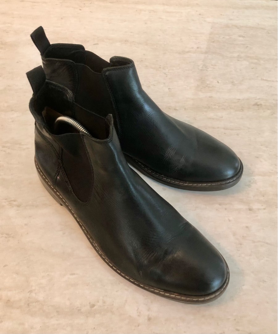 clarks chelsea boots womens