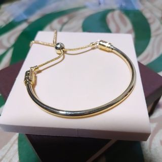 Pandora bangle gold slider adjustable bracelet in gold