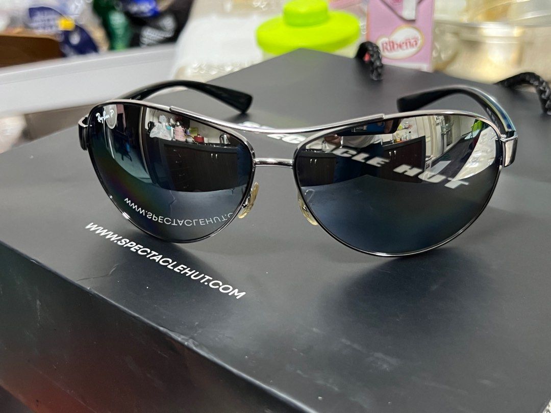 Fully reflective sunglasses outlet