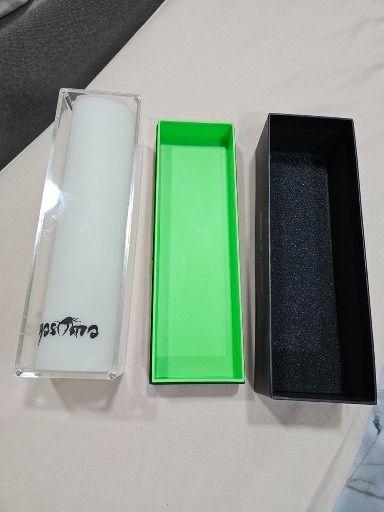 RAZER MEGASOMA GAMING MOUSE MAT WHITE (Category: Mouse & Mousepads) located in Makati City. Submitted by marivicgo118 (Listing ID 1295078793, Image 1). Description: RAZER MEGASOMA GAMING MOUSE MAT WHITE NOTE: No TRADE, No OFFER, Price shown is FINAL..