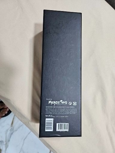 RAZER MEGASOMA GAMING MOUSE MAT WHITE (Category: Mouse & Mousepads) located in Makati City. Submitted by marivicgo118 (Listing ID 1295078793, Image 3). Description: RAZER MEGASOMA GAMING MOUSE MAT WHITE NOTE: No TRADE, No OFFER, Price shown is FINAL..