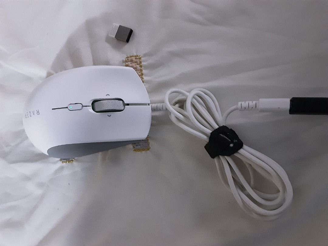 Razer Pro Click Humanscale Wireless Mouse: Ergonomic Form Factor - 5G ...