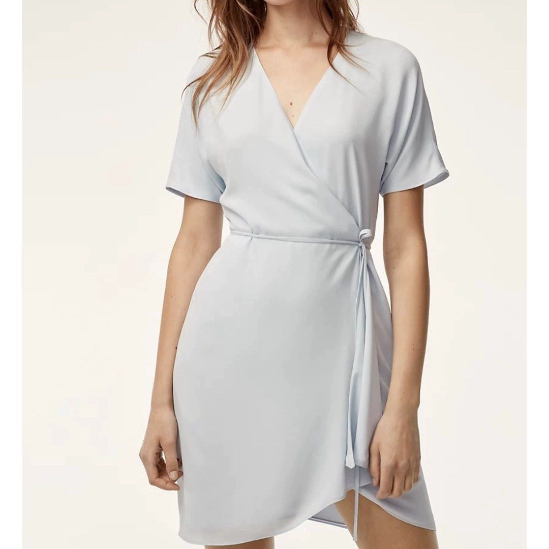 Aritzia wallace dress review shop