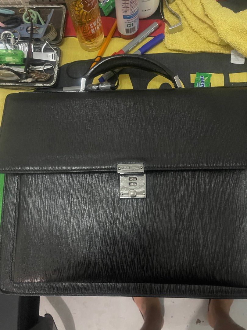Salvatorre Ferragamo Brief Case Bag - Authentic (Category: Luxury Bags & Wallets) located in Subic. Submitted by logbytestoyexpress (Listing ID 1295105919, Image 3). Description: Replacement shoulder straps Pure leather Authentic -request for pics and videos- .
