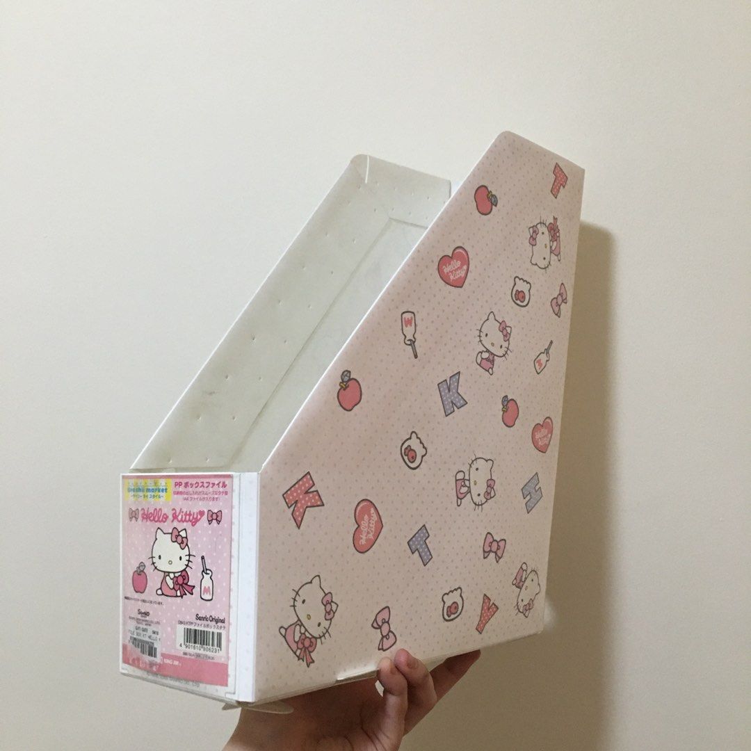 Sanrio Hello Kitty File Box (Category: Storage Boxes & Baskets) located in Caloocan City. Submitted by wearweare (Listing ID 1295083662, Image 1). Description: .