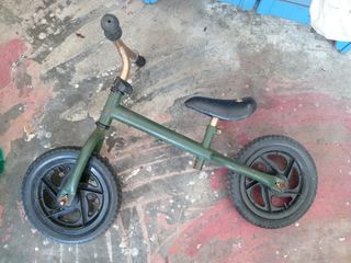 (Category: ) located in . Submitted by kalex2trading (Listing ID 1295071969, Image 1). Description: .