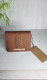 (Kategori: ) berada di . Dikirim oleh mpudicaster (ID iklan 1295126313, Gambar 1). Deskripsi: .