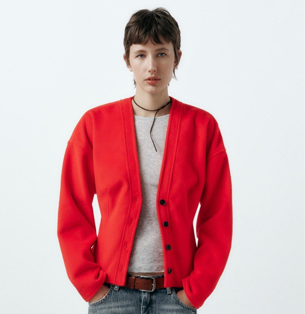 Zara Soft knitted cardigan Women s Fashion Coats Jackets and Outerwear on Carousell