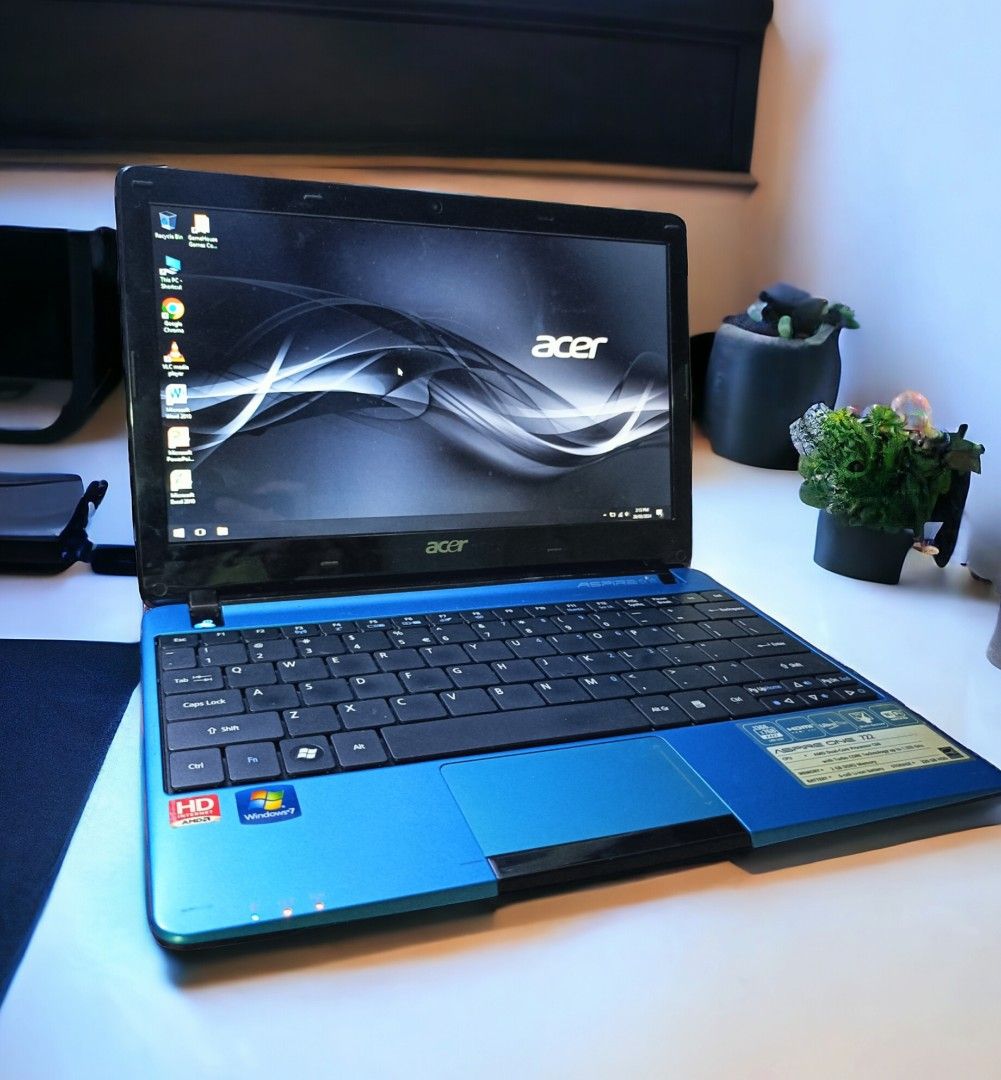 ACER NETBOOK LAPTOP (Category: Laptops & Notebooks) located in Cavite. Submitted by mackyesteban00 (Listing ID 1295190793, Image 1). Description: 2,500 PESOS MAY LAPTOP KANA ACER NOTEBOOK LAPTOP ISSUE: BATTERY PWEDE GAMTIN NAKA PLUG KEYBOARD YUNG IBA KEYS HINDI NAGANA PWEDE GAMITAN NG USB KEYBOARD GOOD FOR: ✅STUDENT ✅TEACHER ✅TYPING DOCS ✅BROWSING ✅YOUTUBE ✅ARCADE GAMES SPECS: 11.6 INCHES HD SCREEN WINDOWS 10 AMD C-60 PROCESSOR 320GB STORAGE WIFI