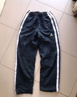 (Category: ) located in . Submitted by thriftiness_ (Listing ID 1295320937, Image 1). Description: .