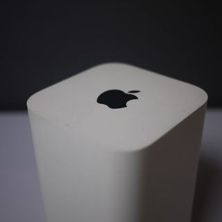 Apple Airport Extreme Base Station Router (A1521 - 6th generation)