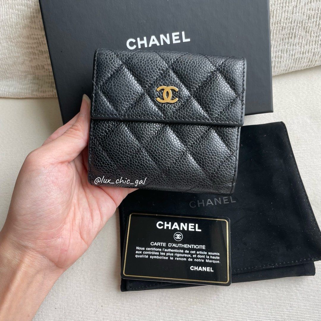 AUTHENTIC CHANEL Caviar Short Wallet Gold Hardware
