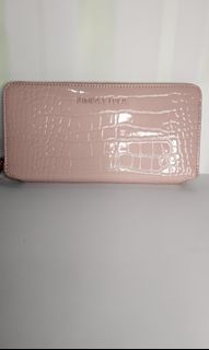 (Kategori: ) berada di . Dikirim oleh mpudicaster (ID iklan 1295144009, Gambar 1). Deskripsi: .