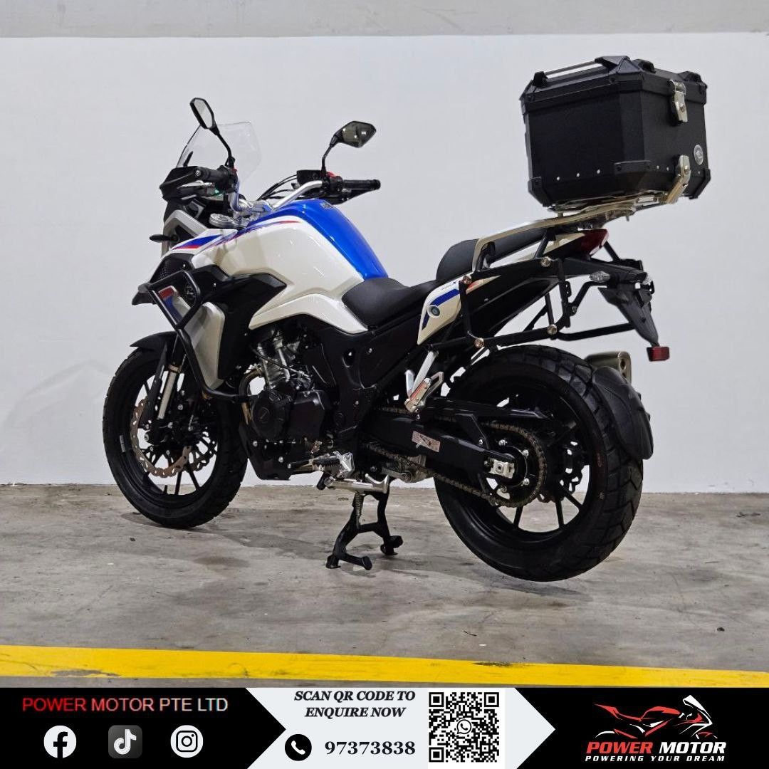 Honda 400x adventure top