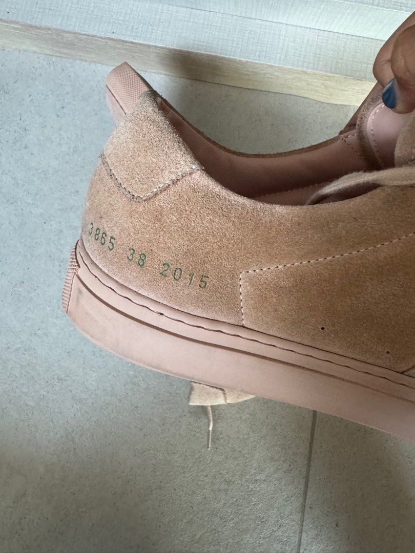Common projects (Category: Sneakers) located in Singapore. Submitted by yuuuuw. (Listing ID 1295295133, Image 4). Description: .