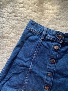 (Category: ) located in . Submitted by moonlighhttt (Listing ID 1295218602, Image 1). Description: .