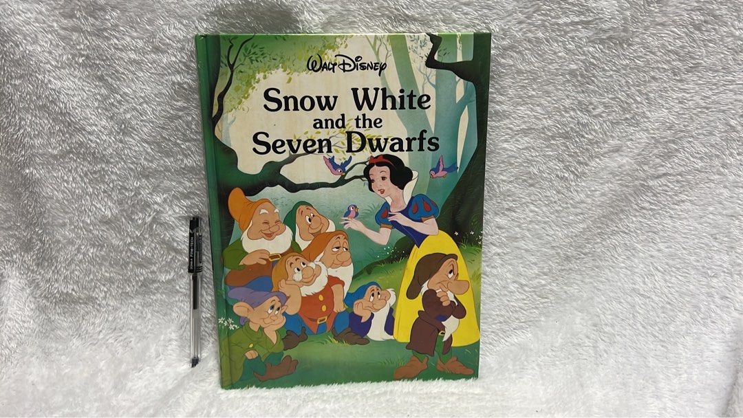 Disney Snow White and the Seven Dwarfs (Category: Storybooks) located in Quezon City. Submitted by sky_bookstore (Listing ID 1295334152, Image 1). Description: Hardcover Book Disclaimer: We sell pre-loved books. Kindly expect that there might be minor flaws, such as shelf wear, creases and other common signs of usage. Location: Sauyo, QC.