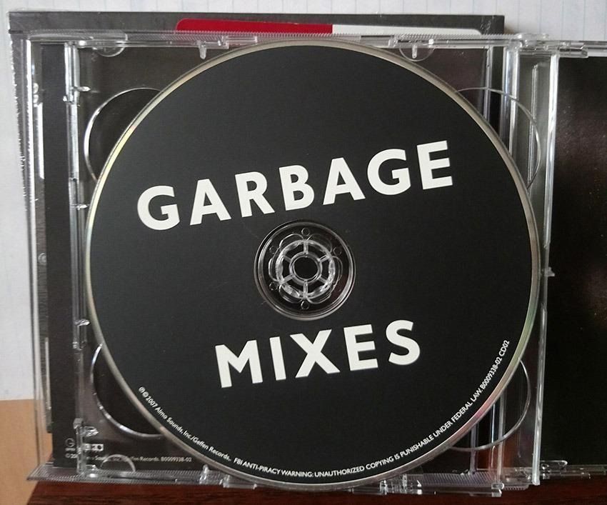 Garbage quot Absolute Garbage quot Limited Edition 2 CD Set Hobbies Toys