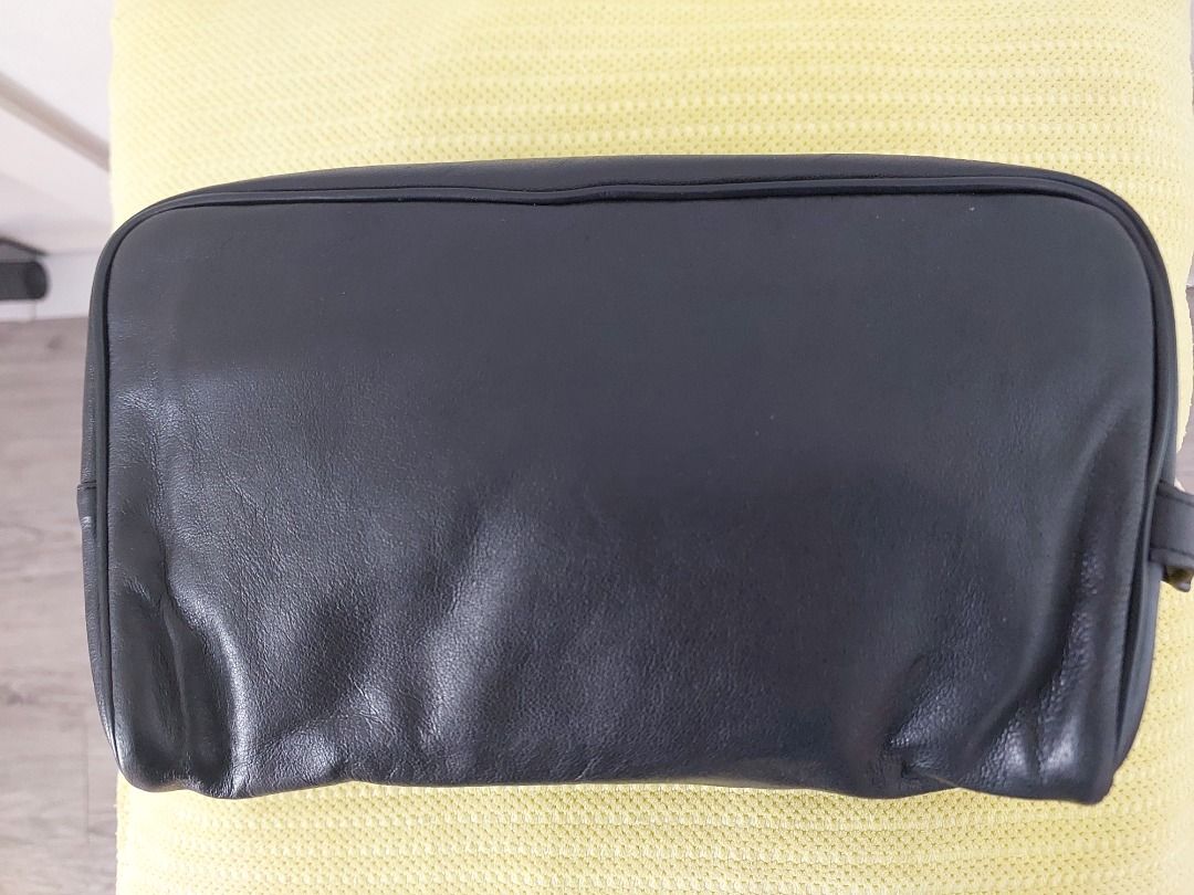 Hidesign toiletry bag deals