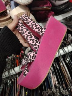 (Category: ) located in . Submitted by Fashiondesancarlos (Listing ID 1295313311, Image 1). Description: .